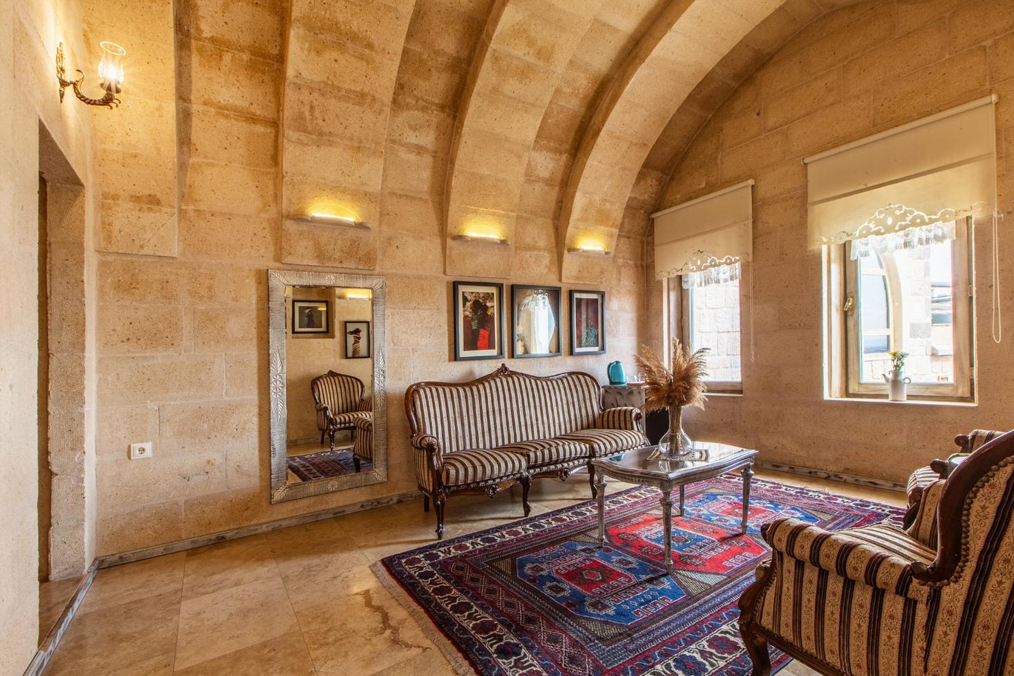 Karlik Cave Suite Cappadocia ウチヒサール エクステリア 写真