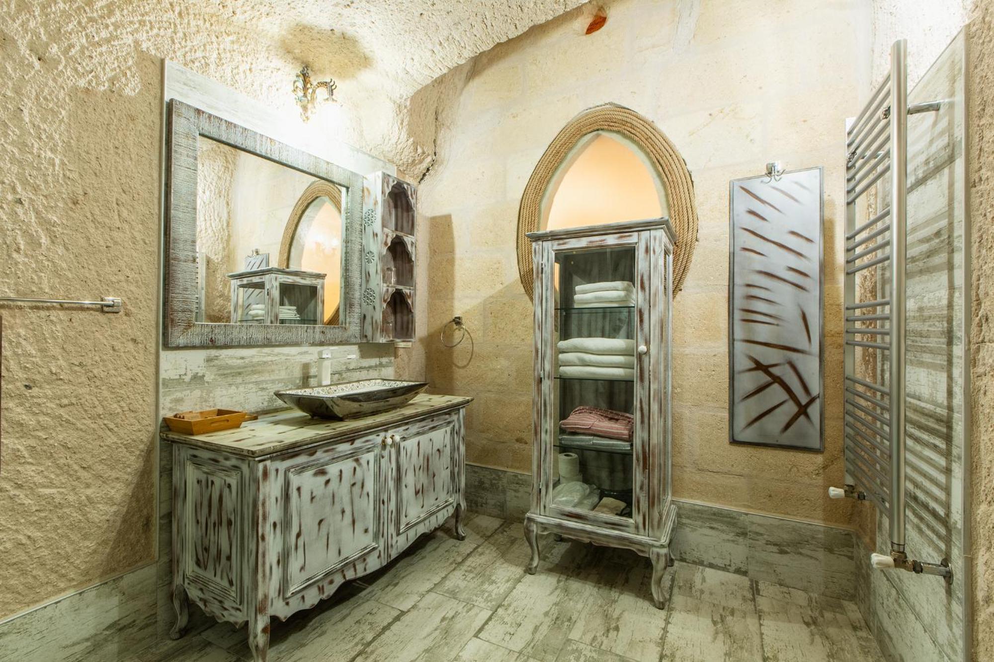 Karlik Cave Suite Cappadocia ウチヒサール エクステリア 写真