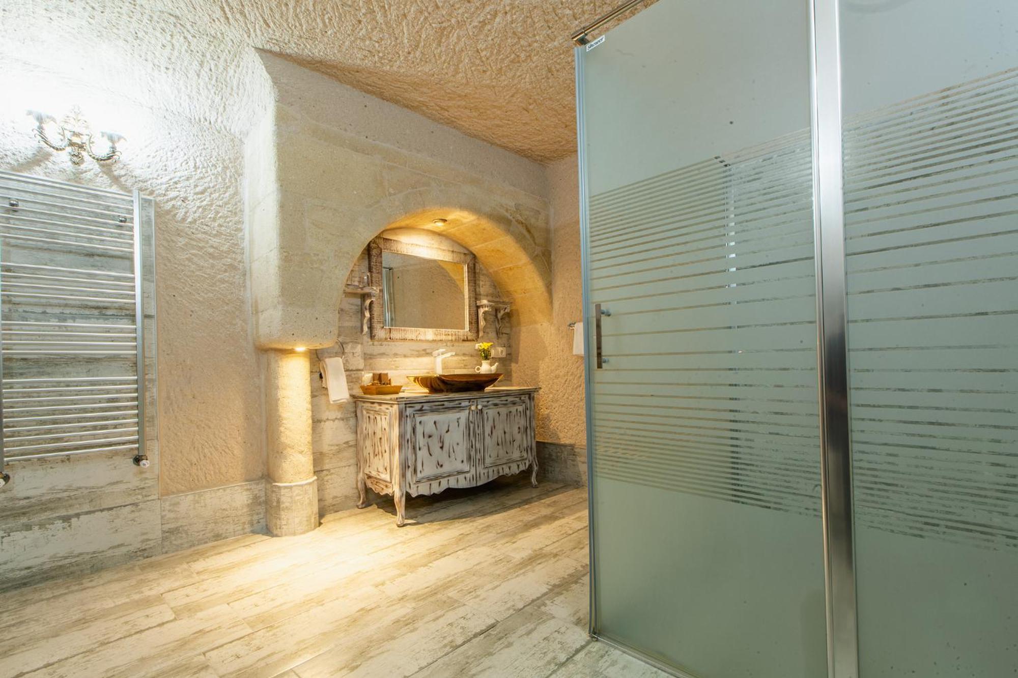 Karlik Cave Suite Cappadocia ウチヒサール エクステリア 写真