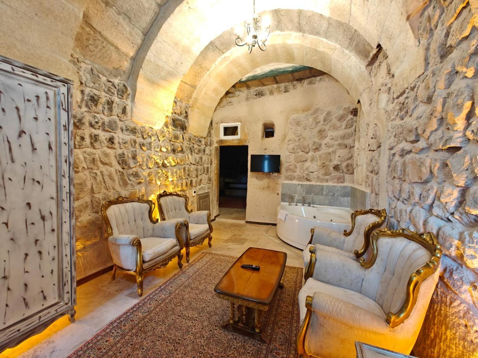 Karlik Cave Suite Cappadocia ウチヒサール エクステリア 写真
