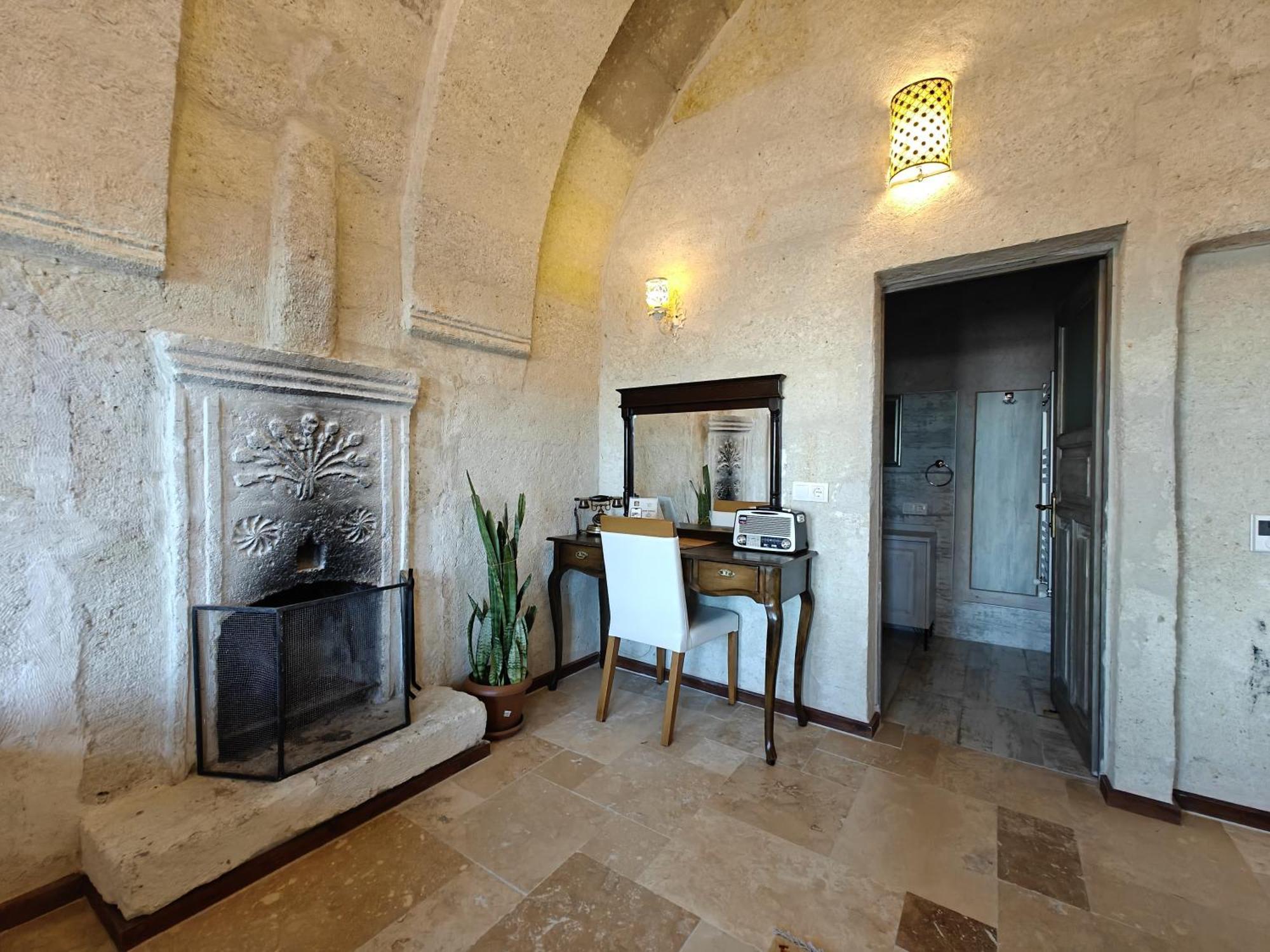 Karlik Cave Suite Cappadocia ウチヒサール エクステリア 写真